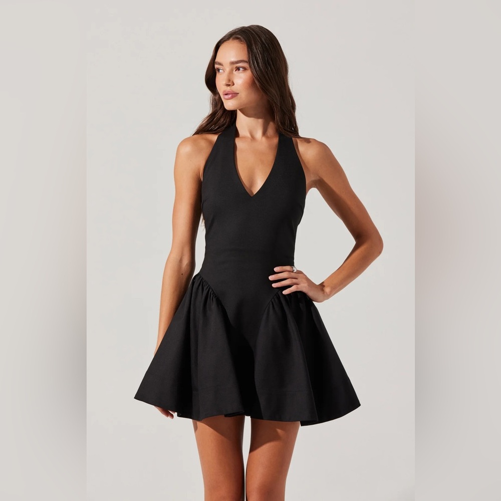 Astr Black V-Neck Mini Dress